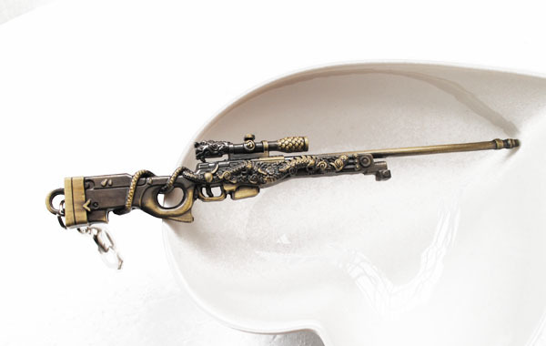 2013最新款游戏模型 合金军事模型 穿越火线龙