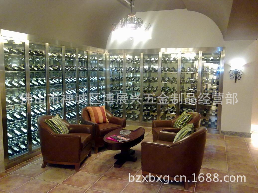 item-007551A4-DA4FCF0400000000