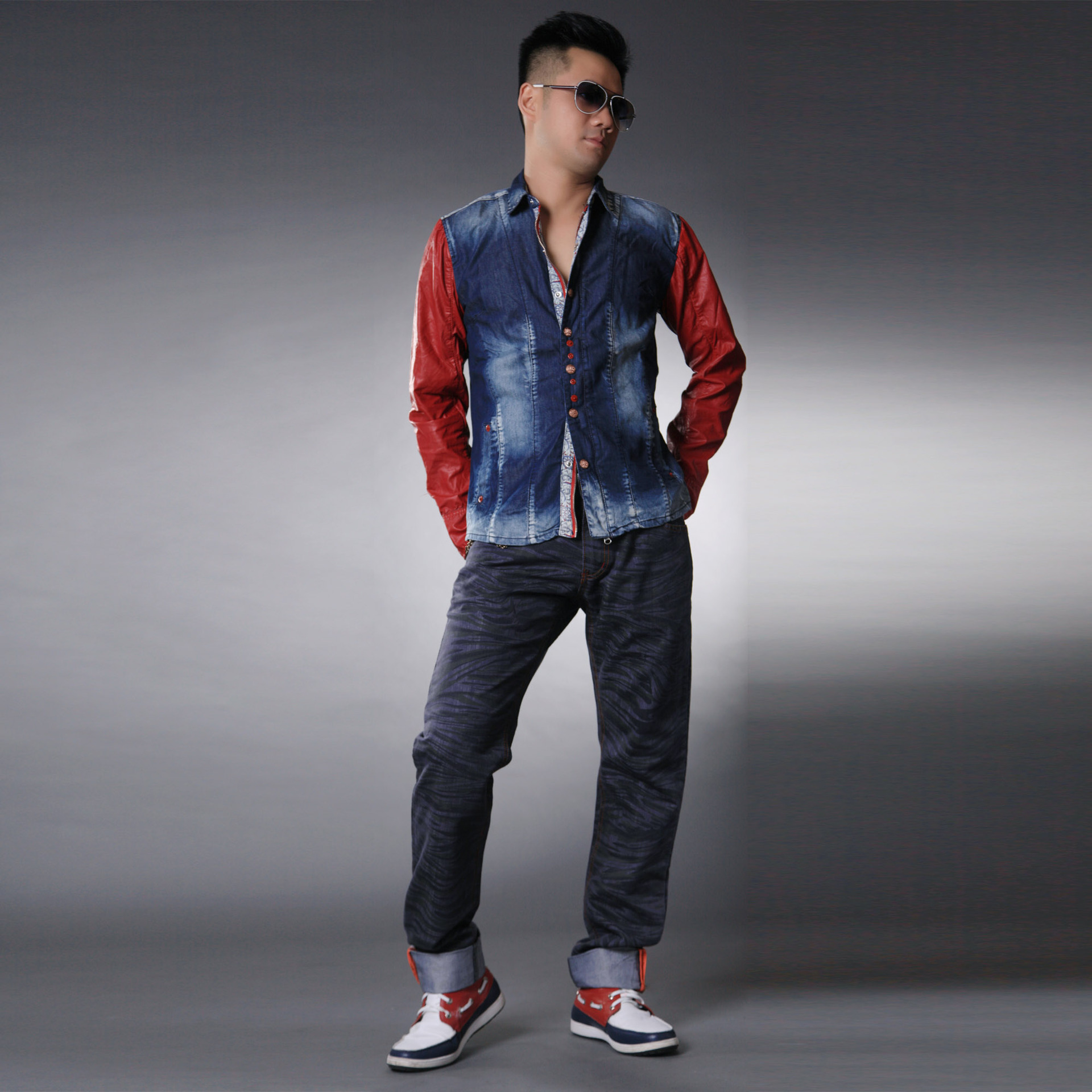 学院风流行 红拉链 人气<em>格子</em>翻边 <em>男牛仔</em>七分裤