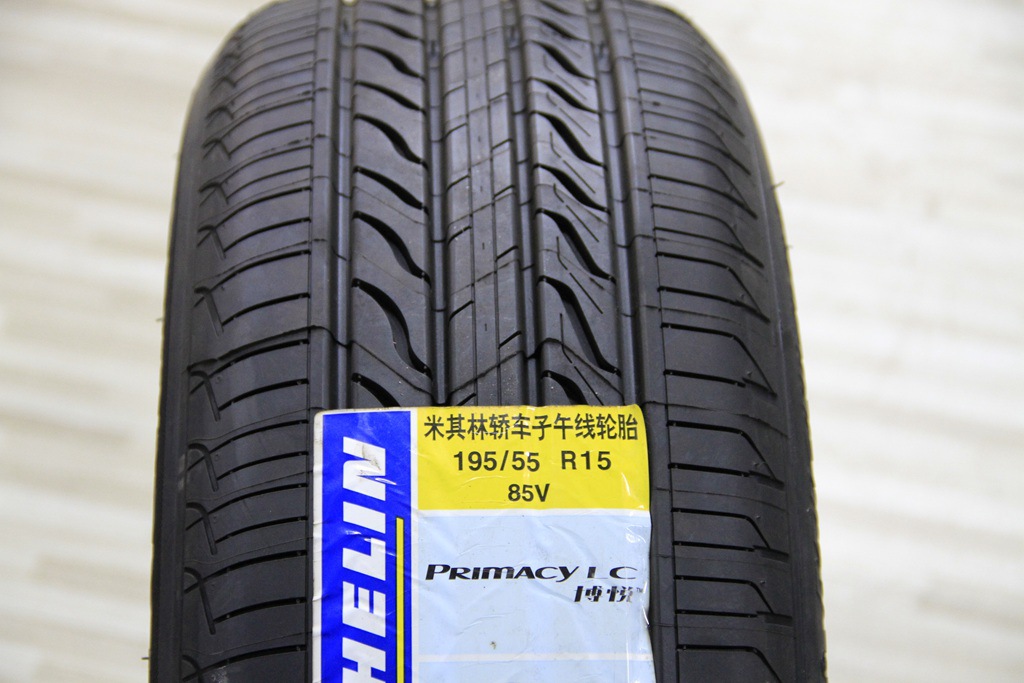 供应米其林轮胎 汽车轮胎 轿车子午线轮胎195/55r15 85v lc花纹