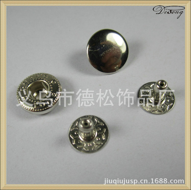 厂家批发耐用欧美版型扣力紧四合扣,高档金属花纹服装辅料四合扣