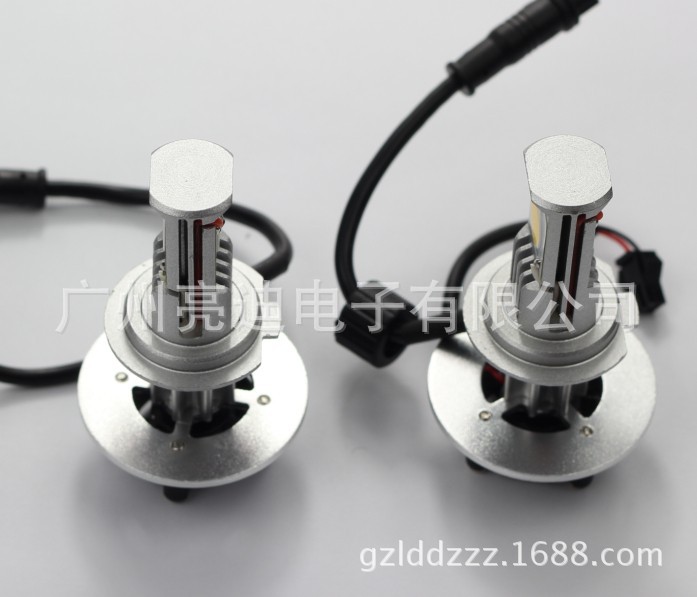 LED汽车前大灯 H7 LED 黄金光 图片