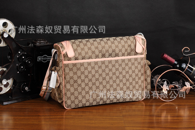 GUCCI 123326 粉色 (6)