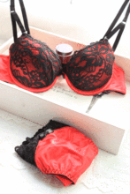 <em>红色加厚文胸</em>套装_款式:抹胸型_<em>红色加厚文胸</em>