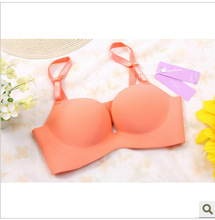 调整型哺乳<em>文胸</em>_<em>文胸_尺码:75C</em>_罩杯:1/4罩杯