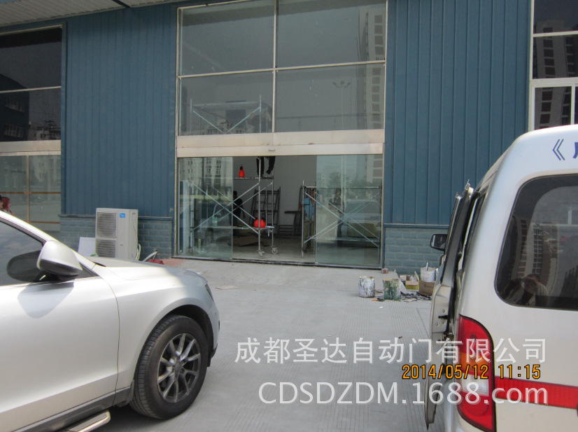 新都工业东区黄鹤路感应门3