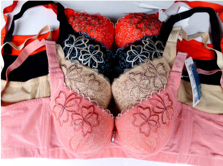 【<em>厂家直销批发</em>内衣<em>文胸</em> 库存正品原单高档胸