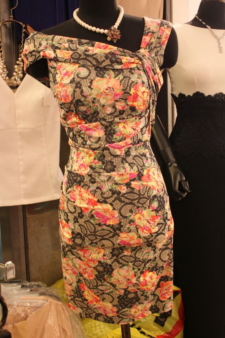 <em>韩国</em>东大门<em>代购</em>微信 春夏<em>精品女装</em> 一件代发 连