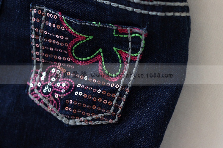 童裤-2014夏装新款 <em>绣花口袋</em> <em>女童</em>休闲牛仔短