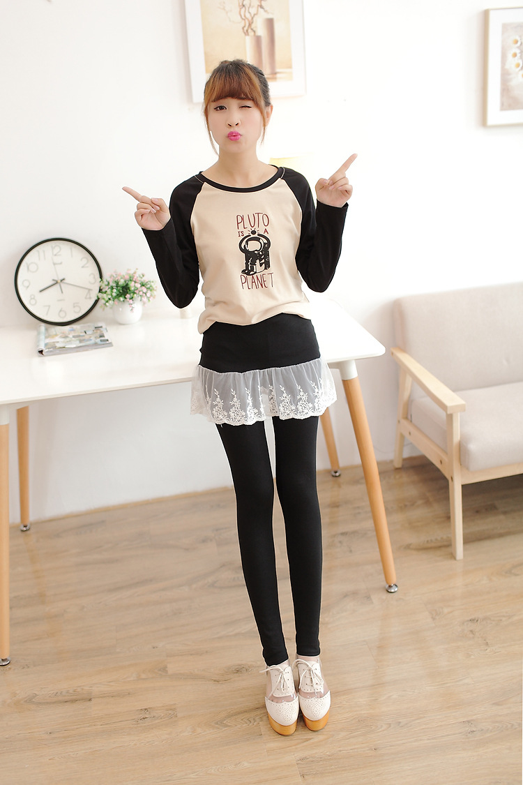 Two small lace one-piece culottes and leggings for slimming in Korean style pic 11