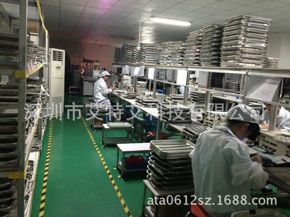 工厂生产车间及作业图片