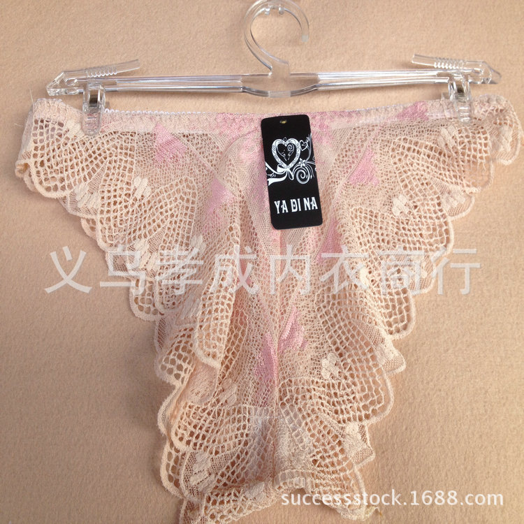 <em>内裤</em>-<em>1.5元</em>地摊<em>批发</em>库存廉价全蕾丝低腰绣花时