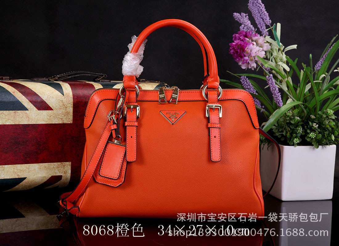 招<em>代理</em> 时尚真皮<em>女士包</em> 最新款牛皮女包 厂家直