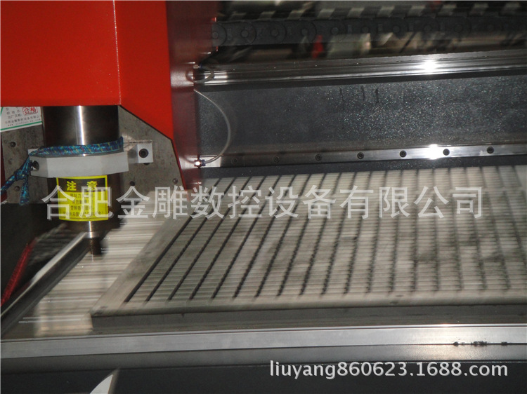 精品热销1325木工镂空雕刻机 高端数控木工雕刻机