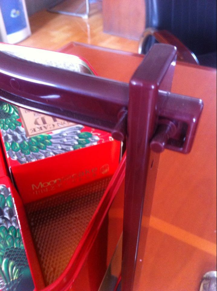 14年新品首發(fā) 超漂亮1200g三層提籃 高檔次秀美天下廣式月餅禮盒