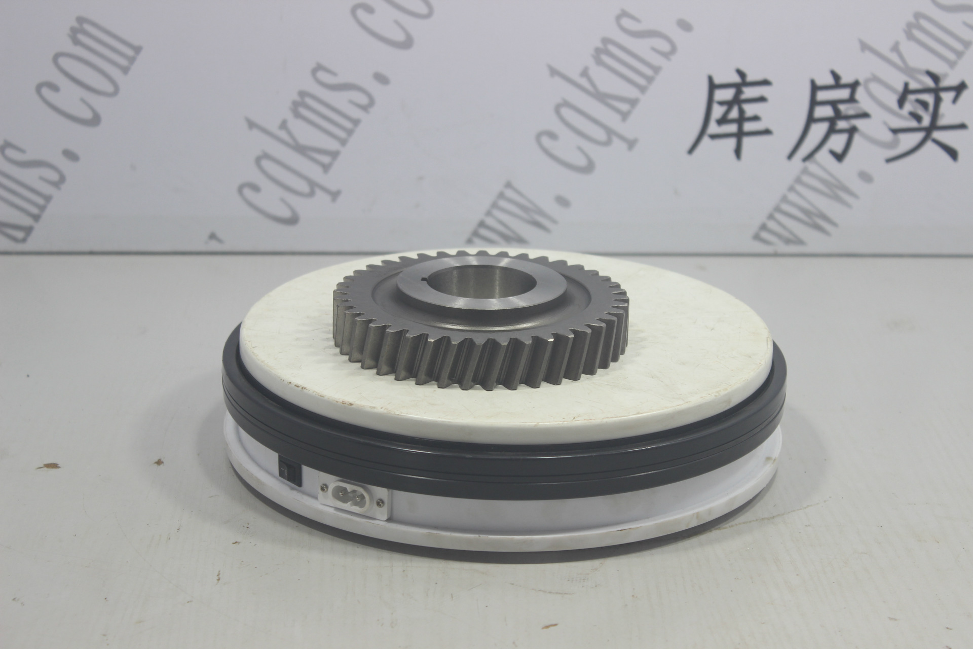 kms00785-3041042-附件驱动齿轮----参考重量1.4KG-1.4KG图片2