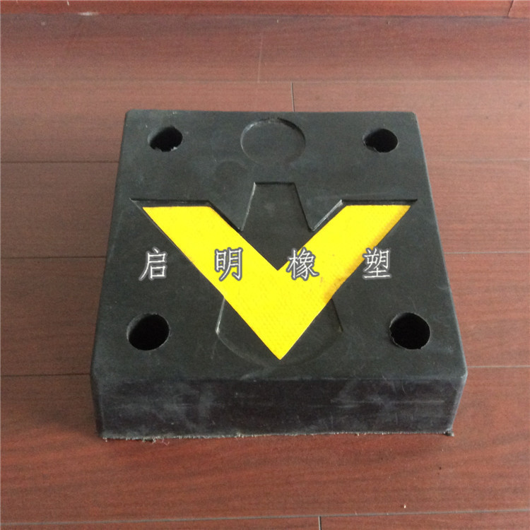 1691436295_1757826436