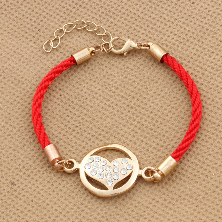 韩国<em>饰品</em>马年高档可爱桃心镶钻时尚手<em>饰品</em>手链