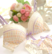 无钢圈调整型<em>文胸_尺码:80A</em>_款式:胸垫型_无钢