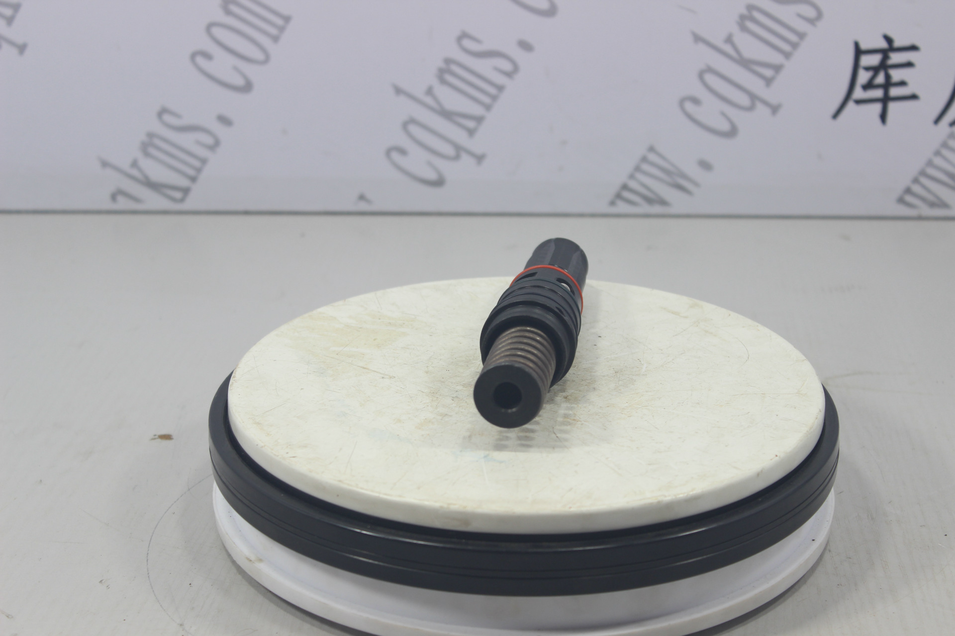 kms00730-3016675-喷油器---参考规格186*36mm-参考重量1.45kg-1.45kg图片2