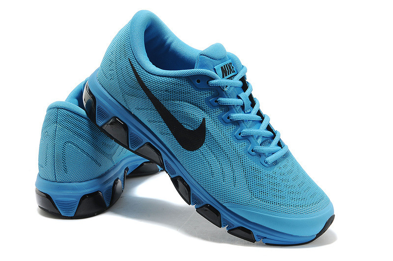 正品 耐克 <em>2015</em>新款轻便气垫<em>女鞋</em>网面运动鞋休