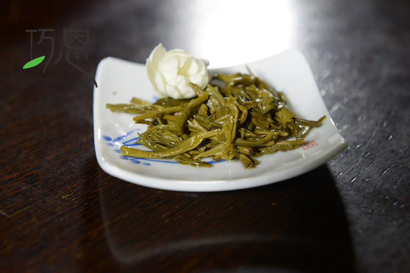 巧恩茶业茉莉小白毫茶底展示