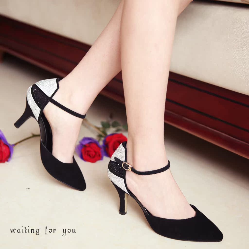 厂家<em>批发</em>2014新款<em>韩版时尚女鞋</em>真皮凉鞋中跟