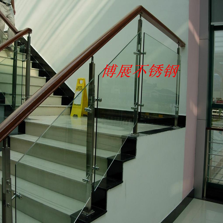 厂家专业定做不锈钢立柱 楼梯扶手立柱 栏杆立柱 不锈钢