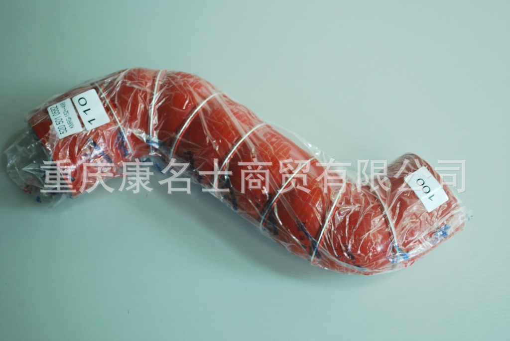 抗撕裂硅膠管KMRG-152++498-奔馳膠管520 501 0582-內(nèi)徑100變110X純膠管-2