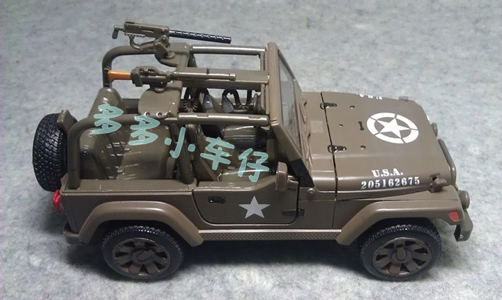 【批发价 牧马人jeep军车 汽车声光版 儿童玩具