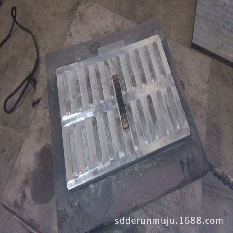 厂家承接各 种塑料模具加工 玻璃钢模具加工 塑料玻璃钢模具加工