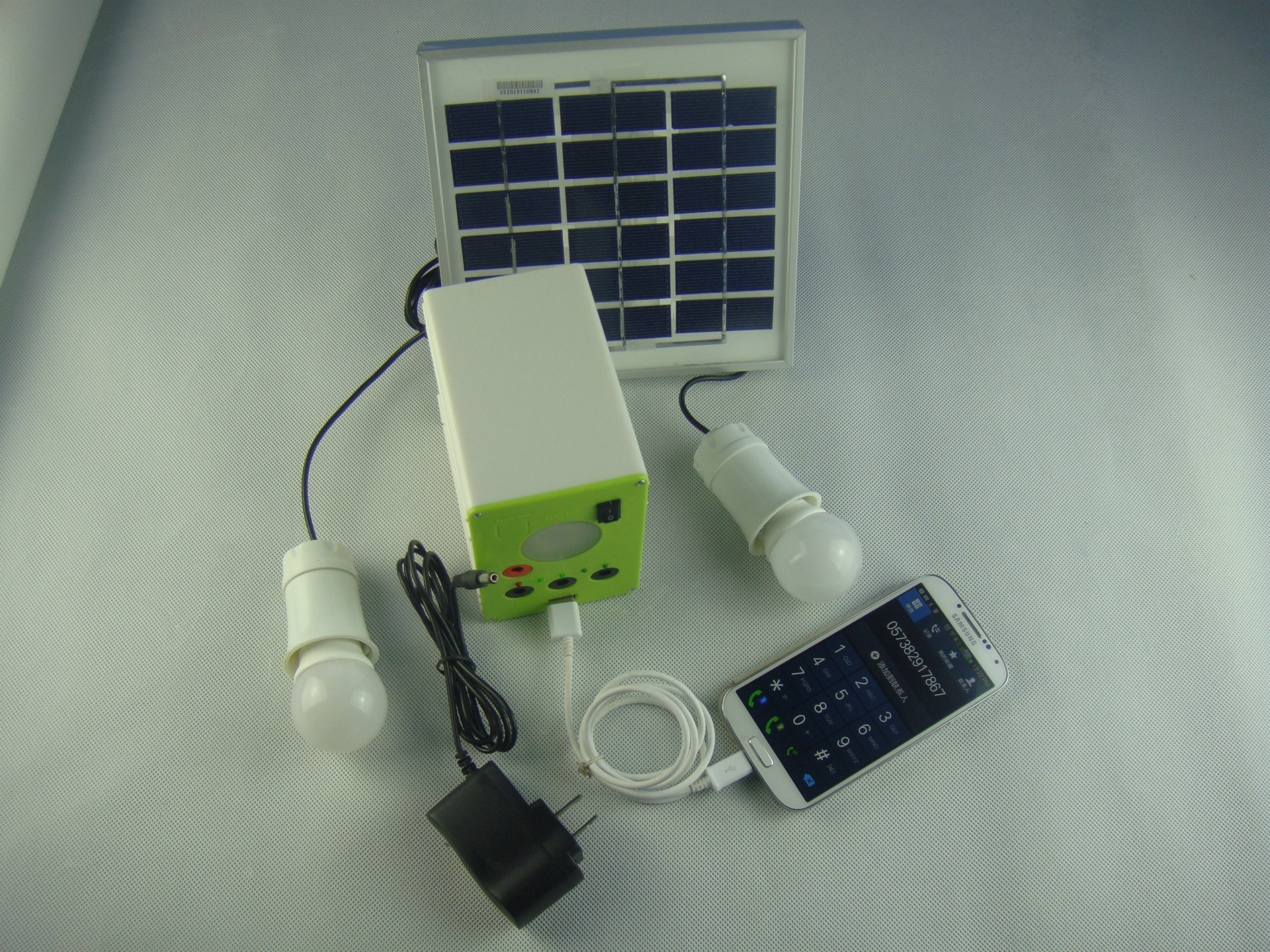 太阳能泛光灯 太阳能灯 太阳能触摸灯 户外生存装备 LED应急灯营地灯照明系统