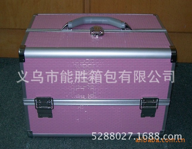 263363535_2048002958