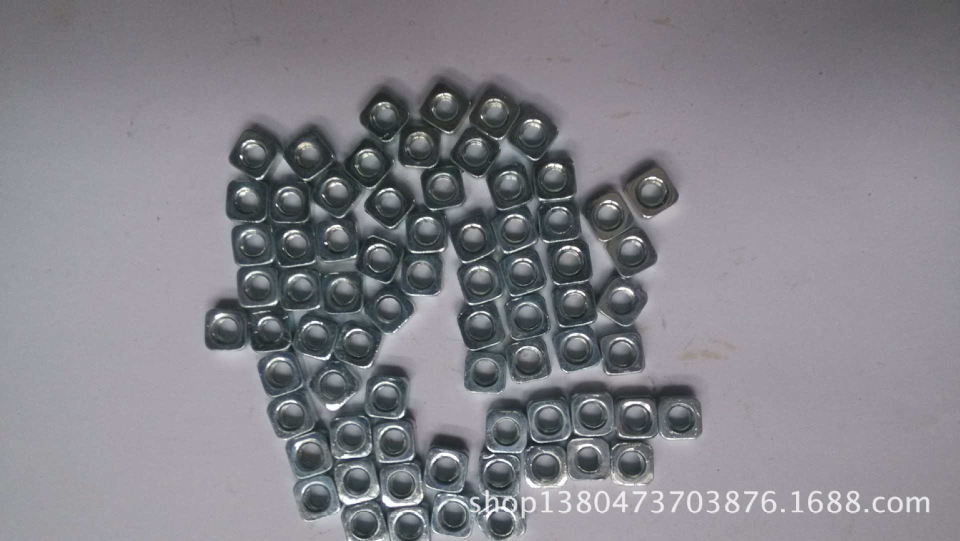 【供应M3四方螺母,方形螺母,薄螺母,非标螺母