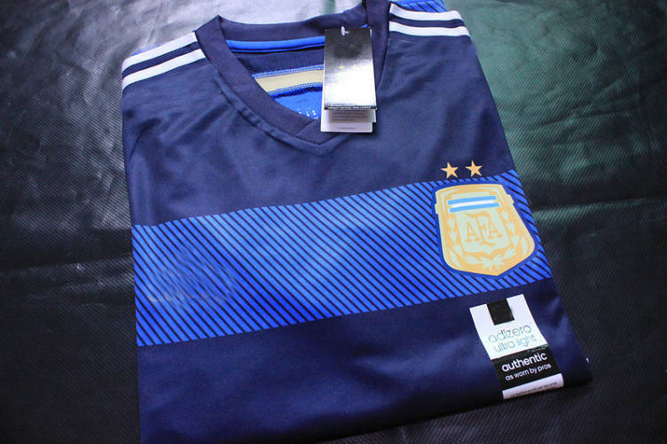阿根廷客场球衣_世界杯阿根廷客场球衣_阿根廷国家队客场球衣