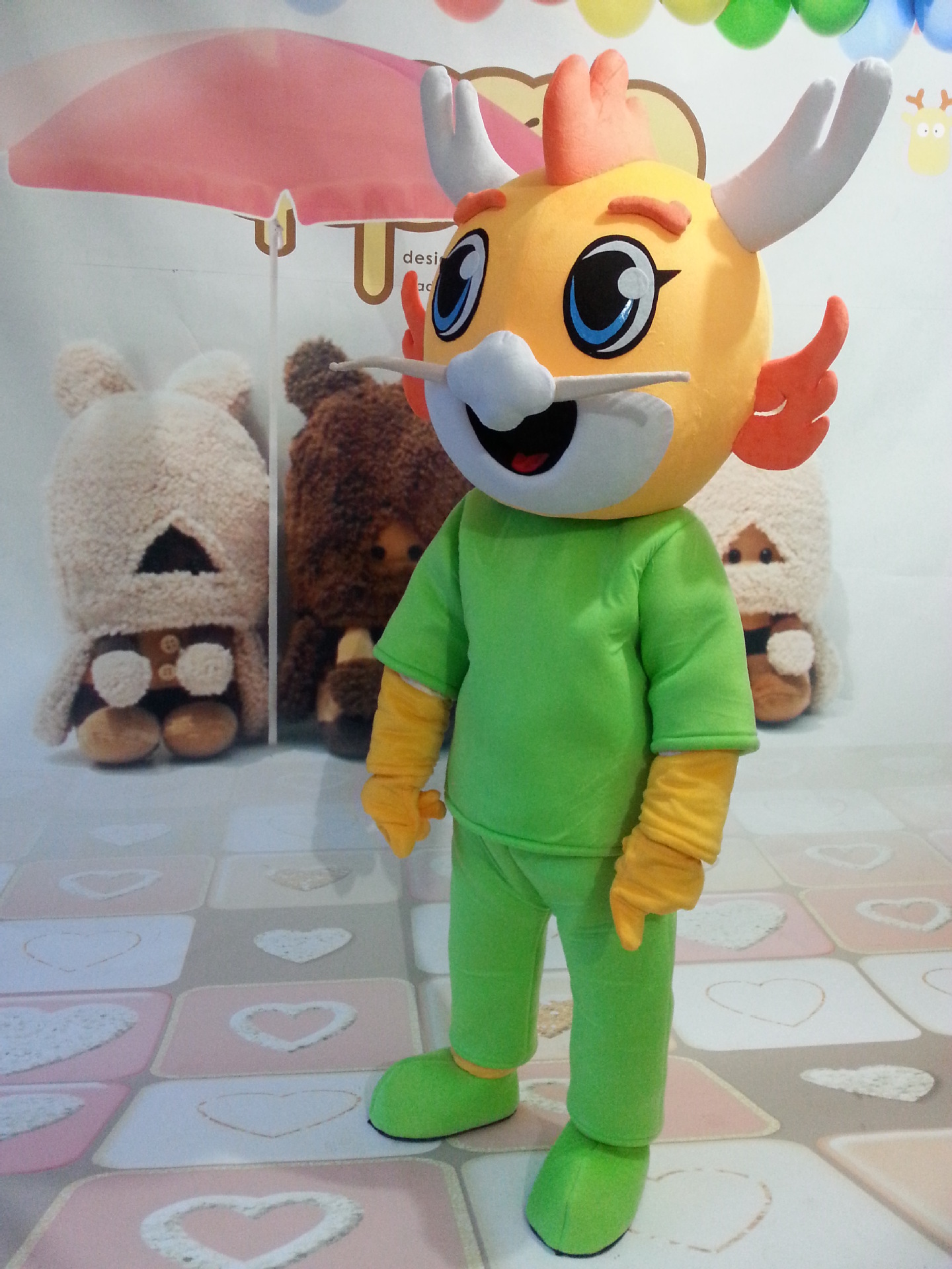 厂家供应卡通服装 人偶服装 动漫服装 影视道具服小龙人