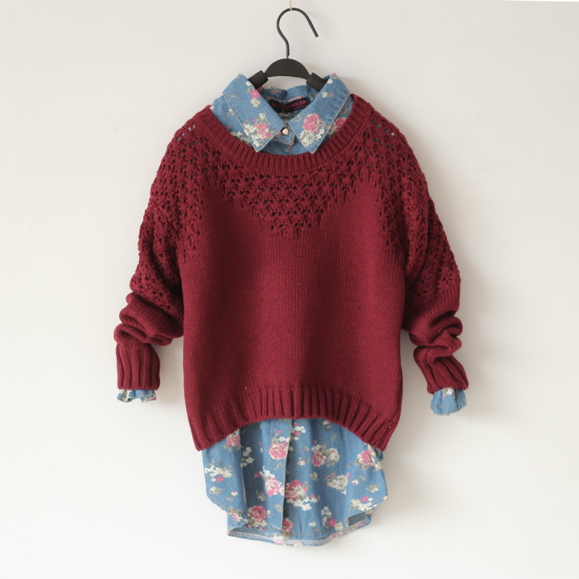 B060 蘑菇街2014春装新款短款镂空<em>毛衣套头批</em>