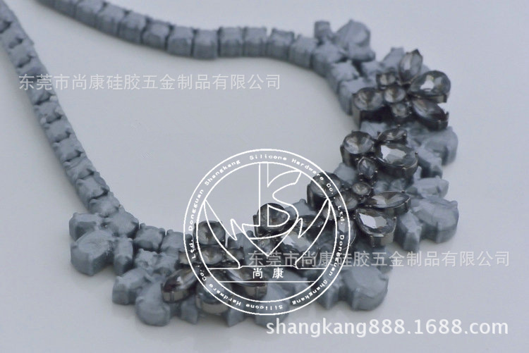 1300274392_896982460