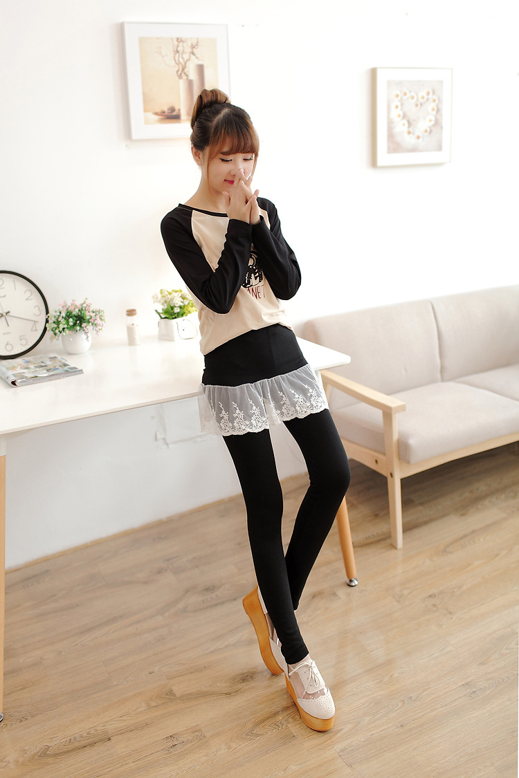 Two small lace one-piece culottes and leggings for slimming in Korean style pic 15