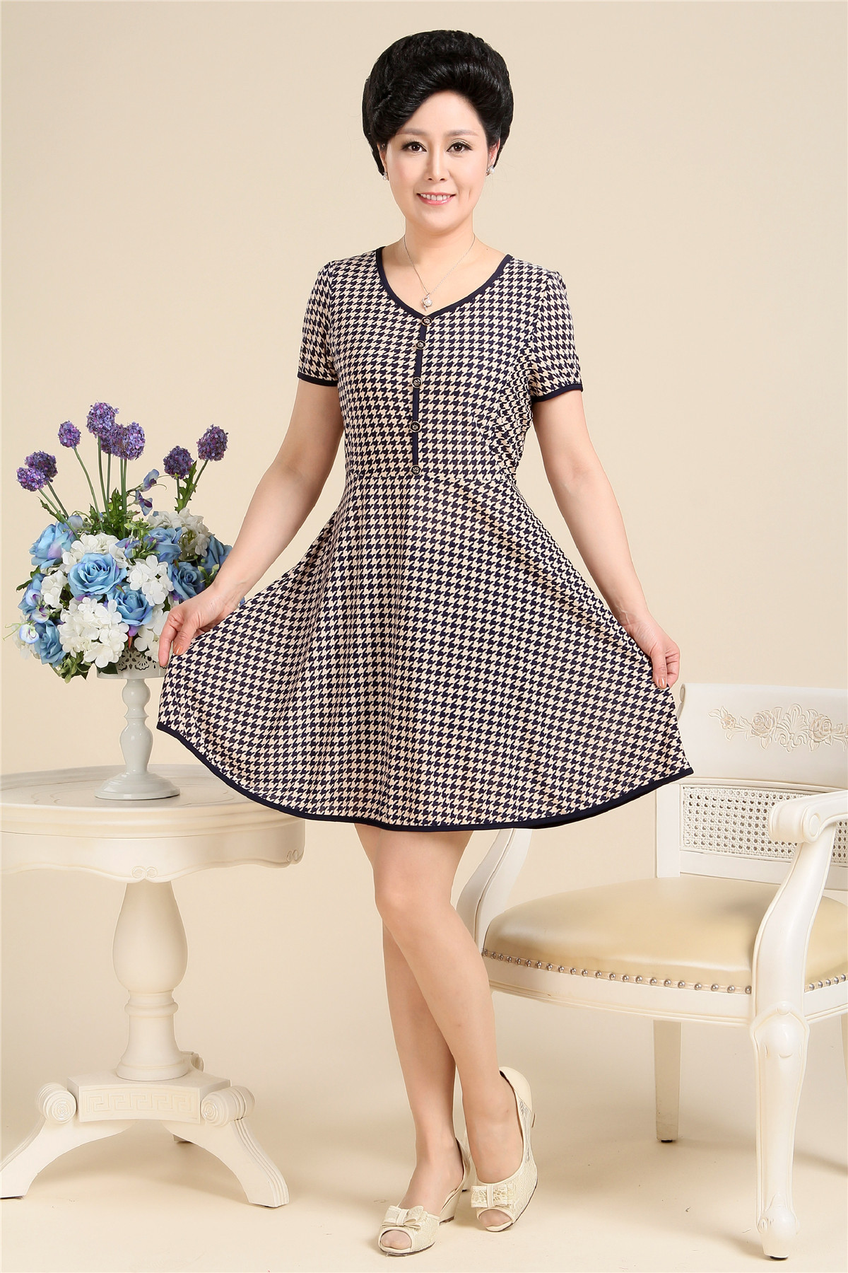 批发采购连衣裙-中老年连衣裙夏季碎花女裙子