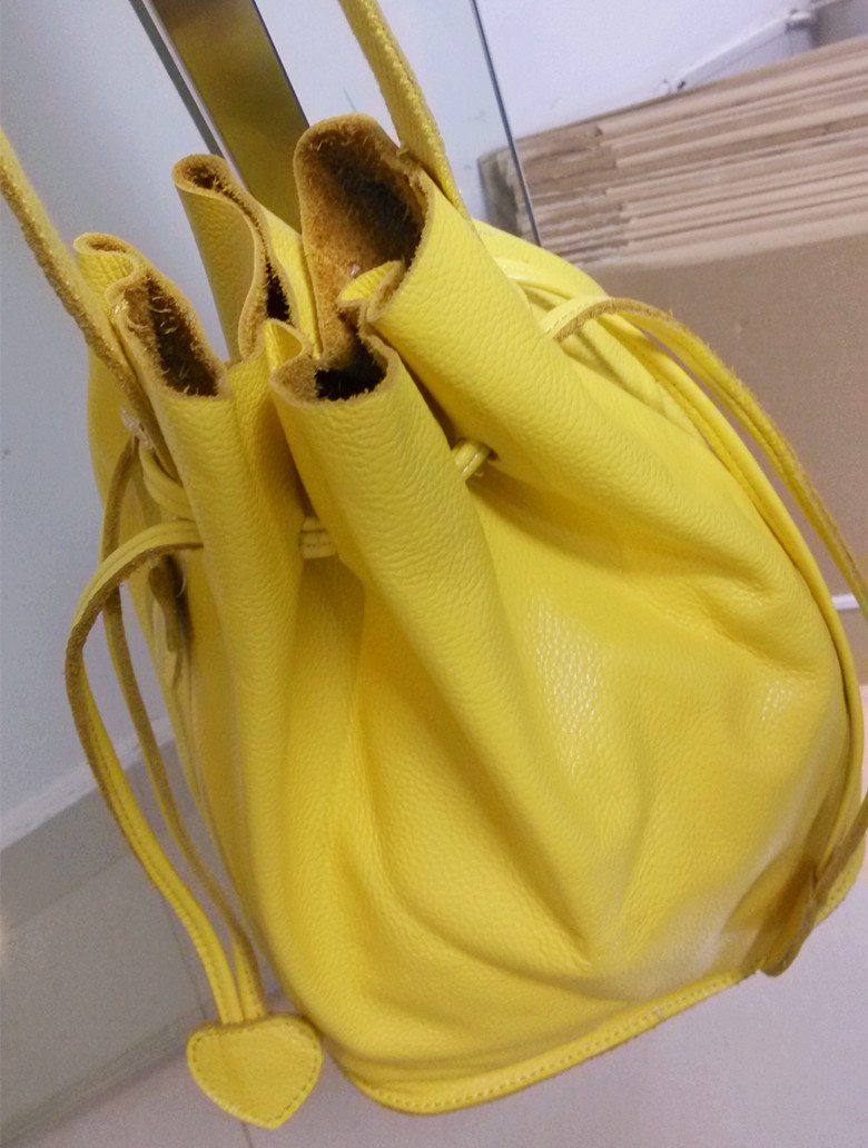 鵝黃（無色差圖）