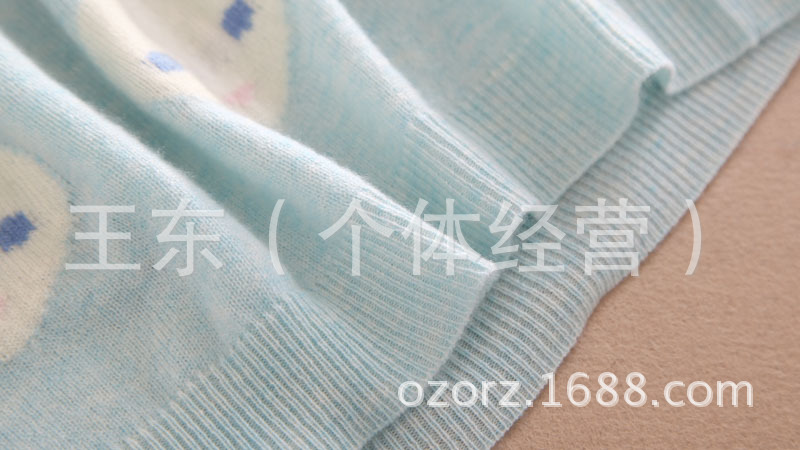 新明星冬款 清新可爱卡通兔子 插肩长袖纯羊绒针织