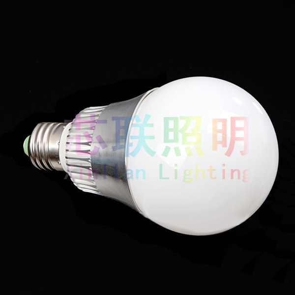 80x140 10W 球泡灯10
