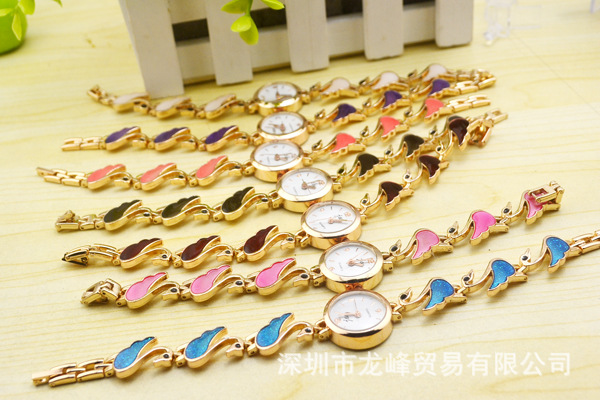 发采购表-爆款热销手表复古真皮编织手链表女