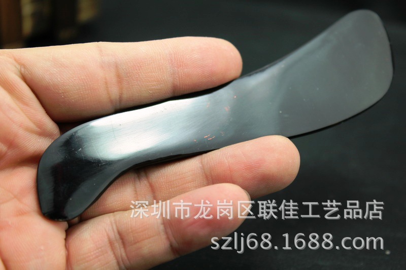天然正品黑水牛角刮痧板 经络保健刮痧板 黑色牛角刮痧板厂家