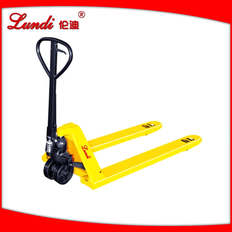 手动托盘车 WF5T--3800元