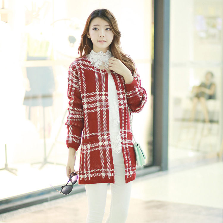 2014秋冬韩版女装格子<em>提花针织</em>衫<em>中长款开衫</em>