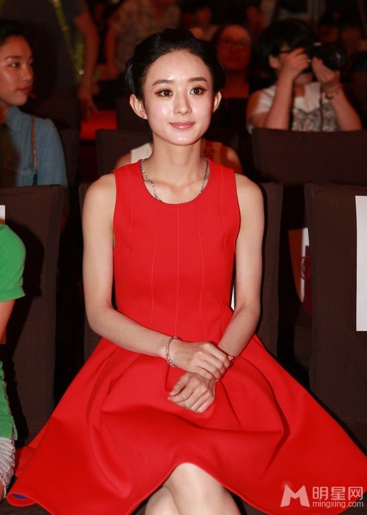 唯德芙广告裙 2014最流行的<em>红裙子 明星同款</em>连