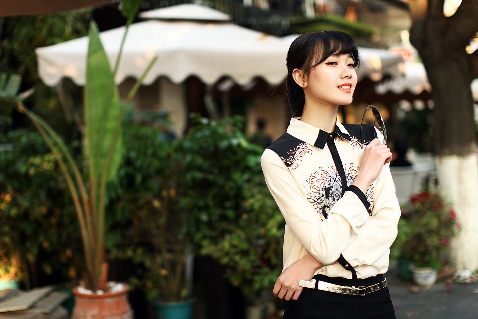 2014新款<em>女上衣</em>衬衣<em>批发</em> 巴洛克印花撞色雪纺