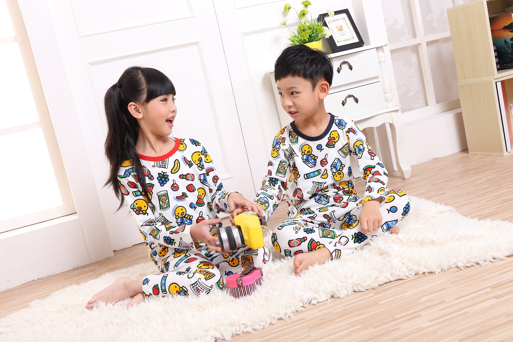 包邮 圆领<em>套头</em>可爱儿童纯棉 男 <em>女童</em>长袖套装 小